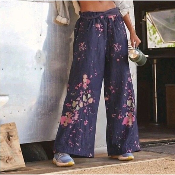 Free People Movement Day Trippin Blue Splatter Wide Leg Pants Cotton Medium M - Picture 2 of 8